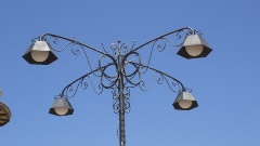 lampada in ferro battuto